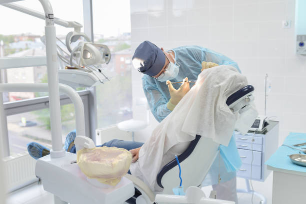 Best Dentist for Tooth Abscess  in Richmond, MN